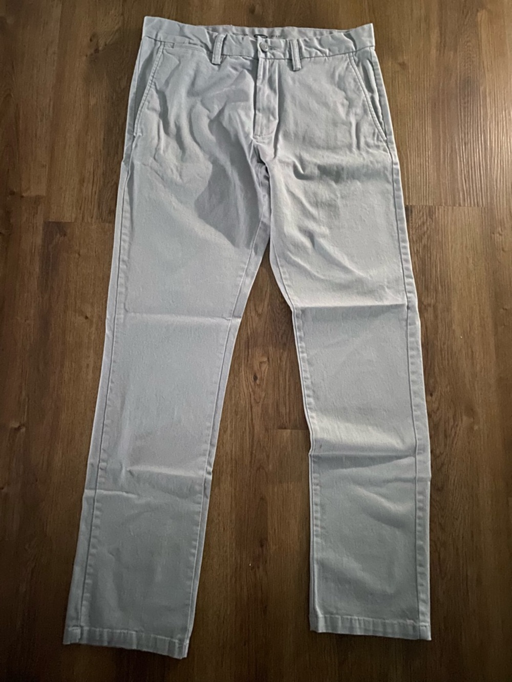 Old Navy Men's Light Gray Straight Jeans
